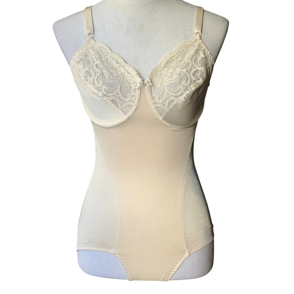 Vintage Olga 42007 Lace Bodysuit Underwire Shaper Teddy Lingerie Teddie 34D